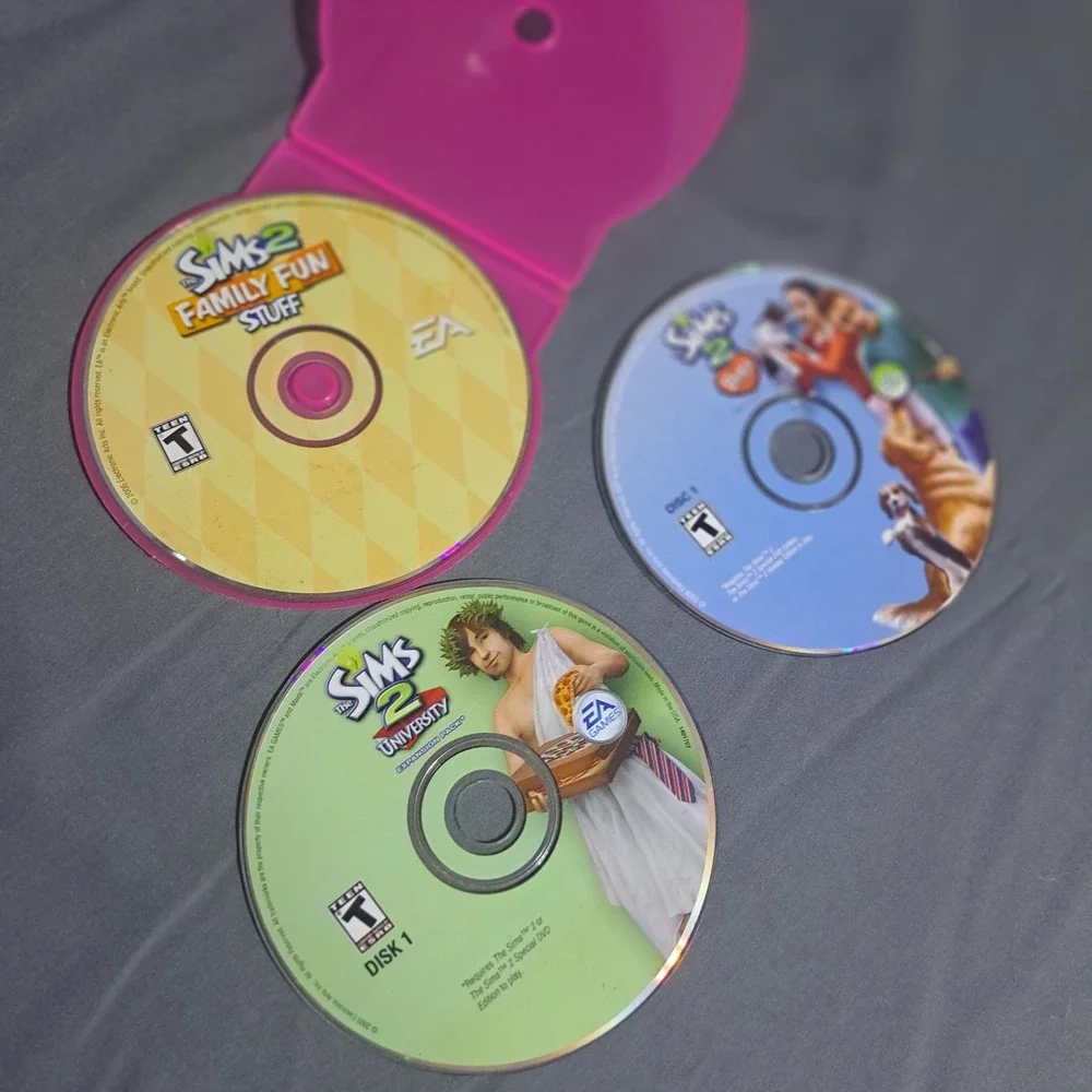 The Sims‎ Sims 2 PC Game Lot Holiday Glamour Life Unleashed Pets University Etc